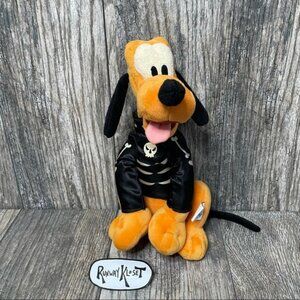 DISNEY PARKS Goofy Halloween The Punisher Halloween Plush